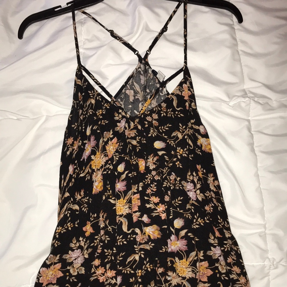 floral tank top